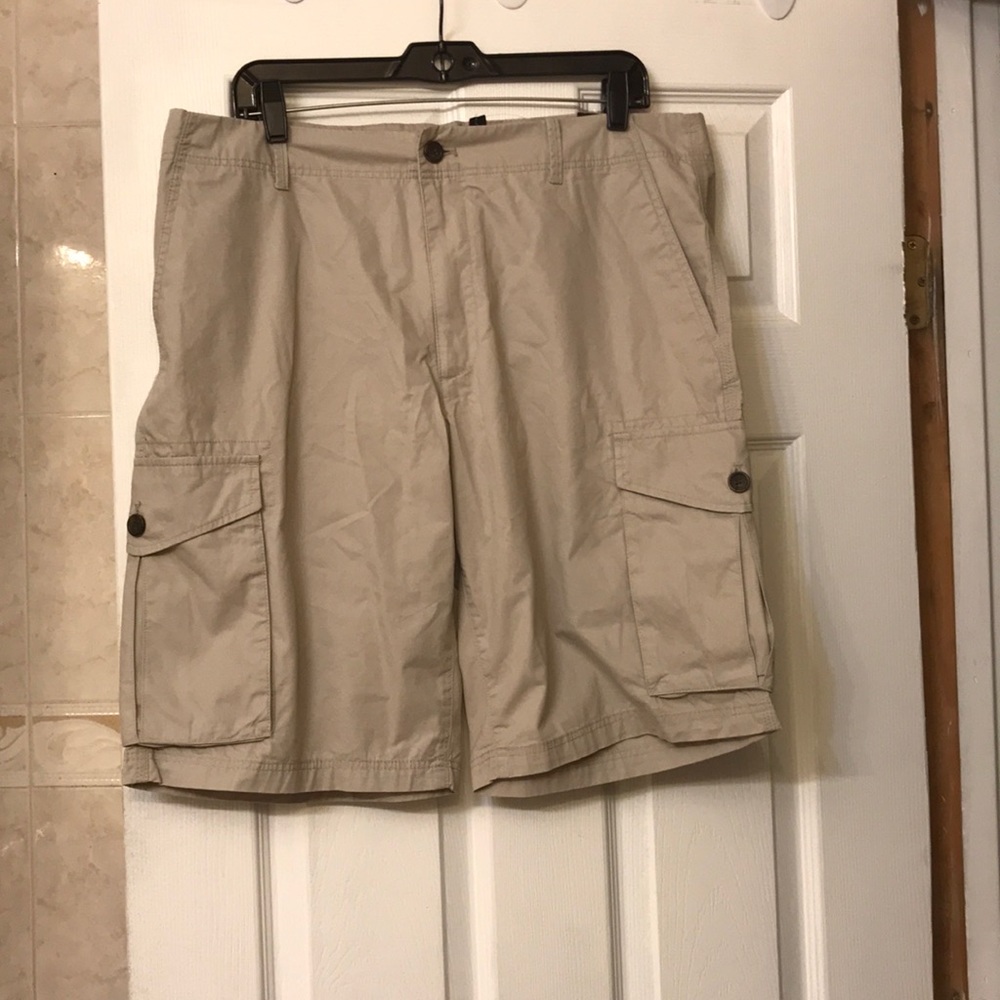 Banana republic Cargo shorts